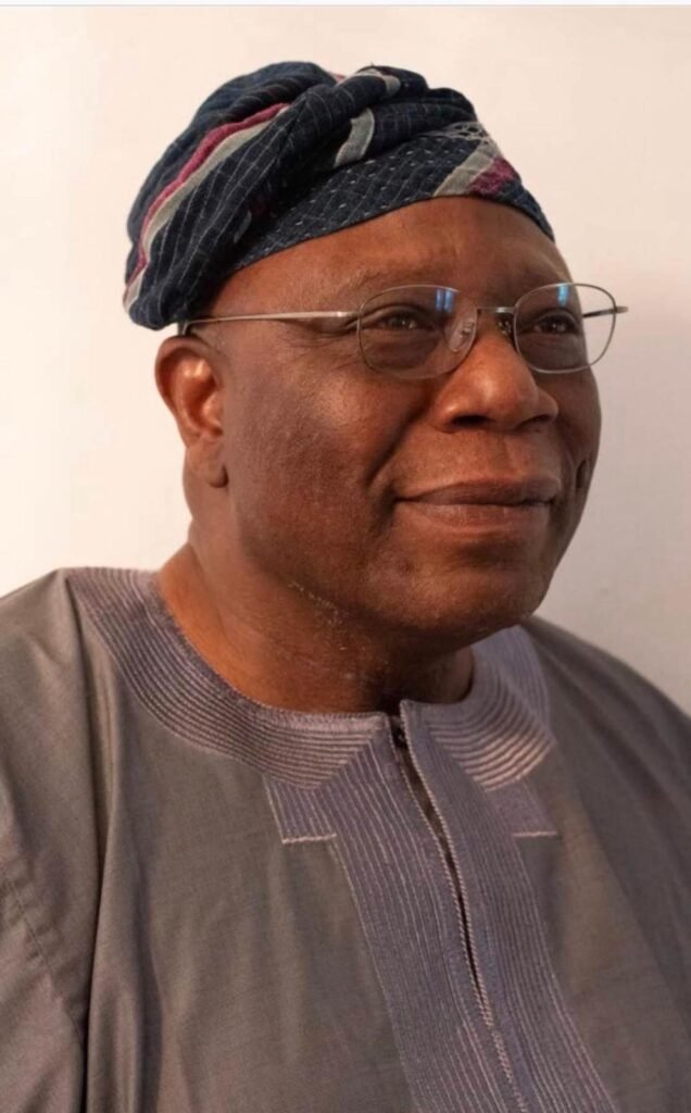 Profile of Elder Banji Ayiloge - Chat Afrik